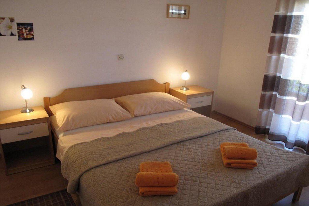 Apartments Mia Stari Grad  Extérieur photo