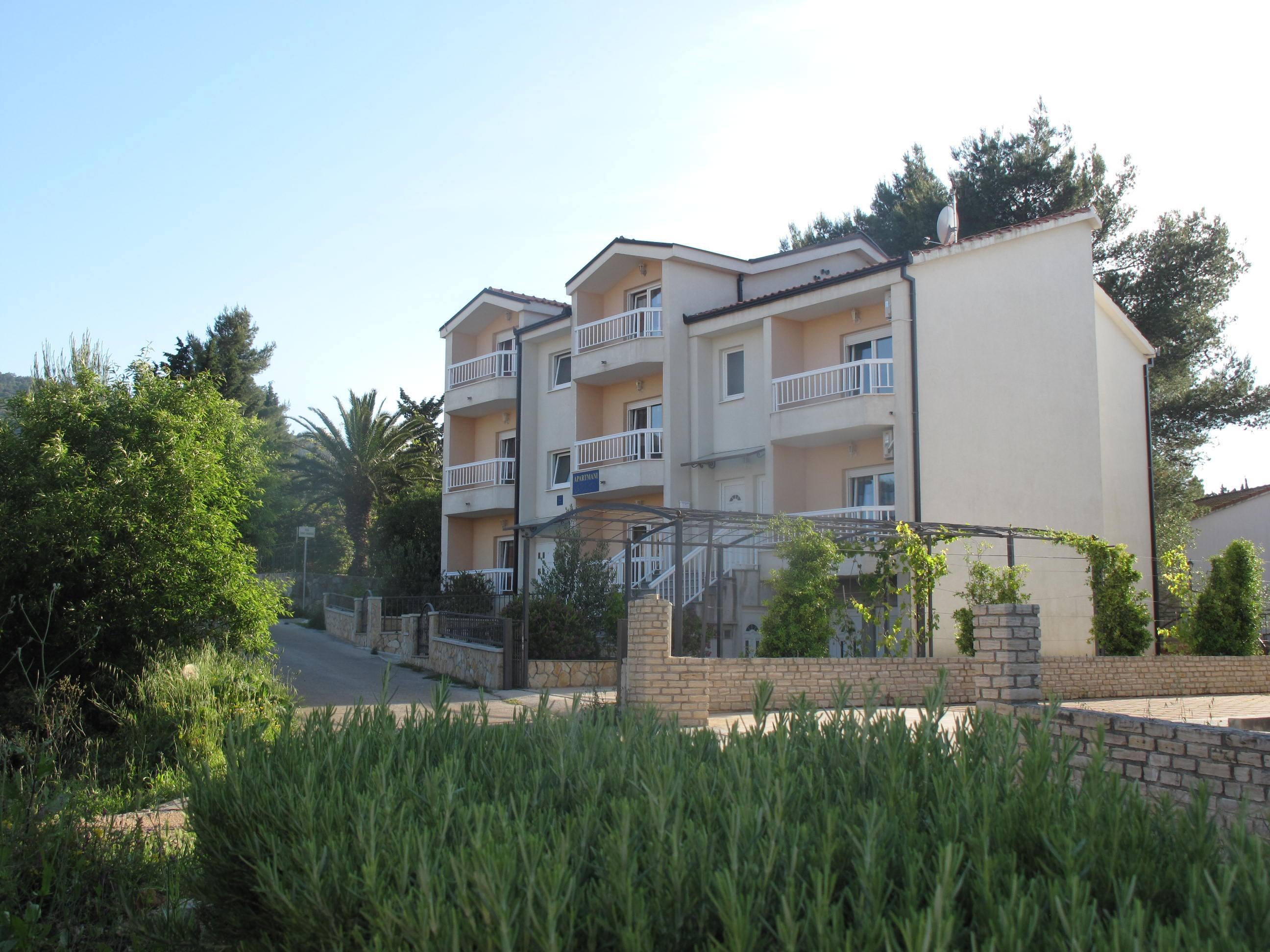 Apartments Mia Stari Grad  Extérieur photo